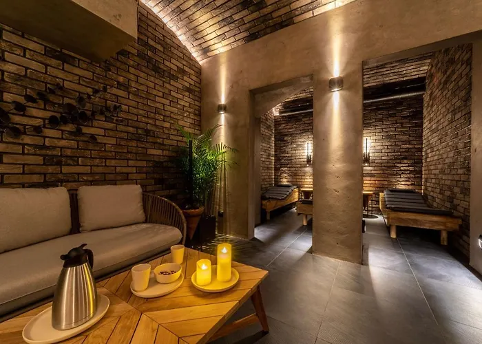 The Viaduct - Suites & More